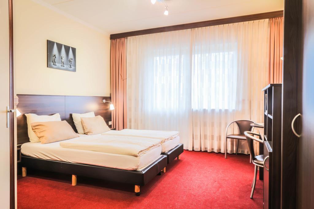 Hotel Frans Op Den Bult Deurningen Екстериор снимка