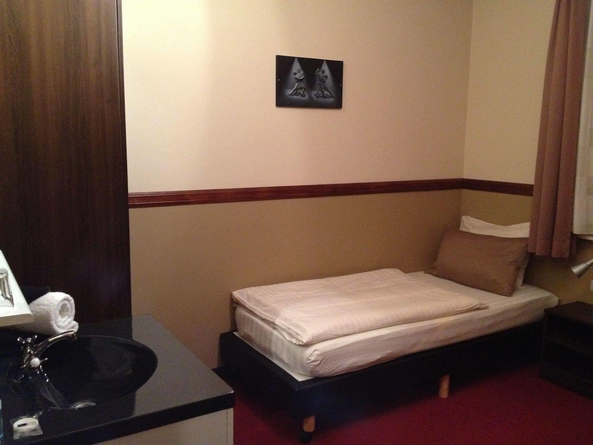 Hotel Frans Op Den Bult Deurningen Екстериор снимка